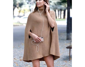 Hand-Knitted Merino Wool Poncho: Italian Cape Shawl