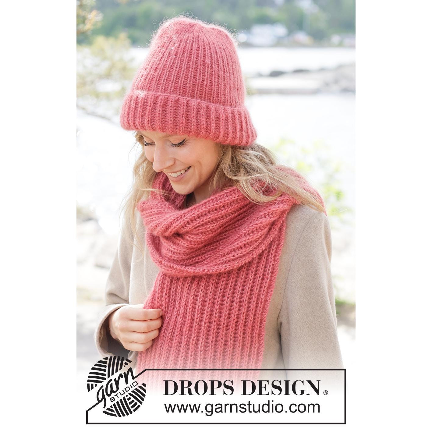 Vintage Handmade Creebridge Scottish Mohair/Wool Blend pink scarf and hat combo Pink Hat Scarf Set, Pink Mohair Hat, Fluffy Hat, Long Scarf  main image 2