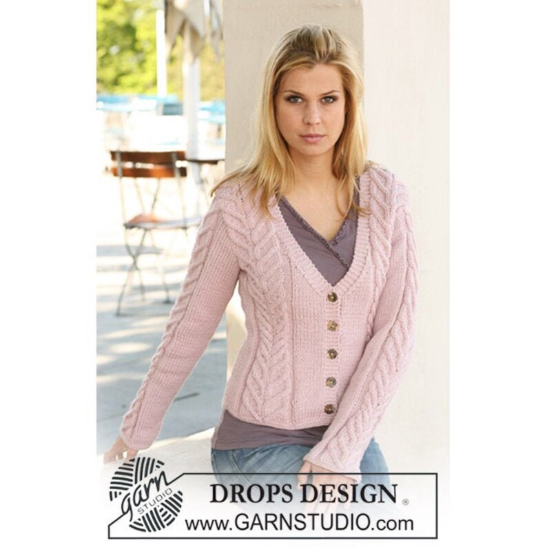 Hand Knitted Women's Cardigan in Alpaca and Wool, Cardigan With Cables