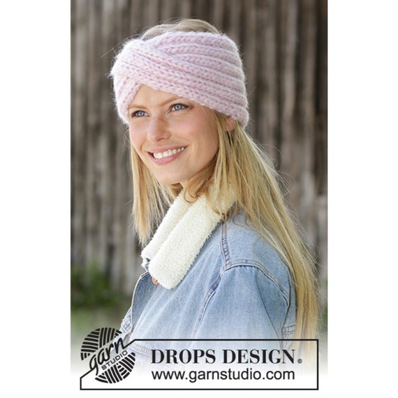 Hand Knitted Wool Headband: Cozy Winter Ear Warmer - Etsy display picture 3