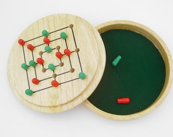 Reisespiele aus Holz  Ludo  Nine Mens Morris  Solitaire