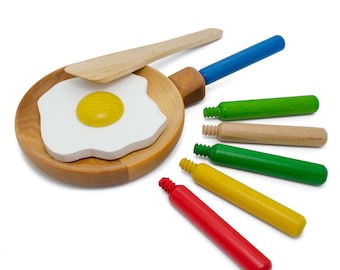 Pan met ei en spatel houten winkel accessoires