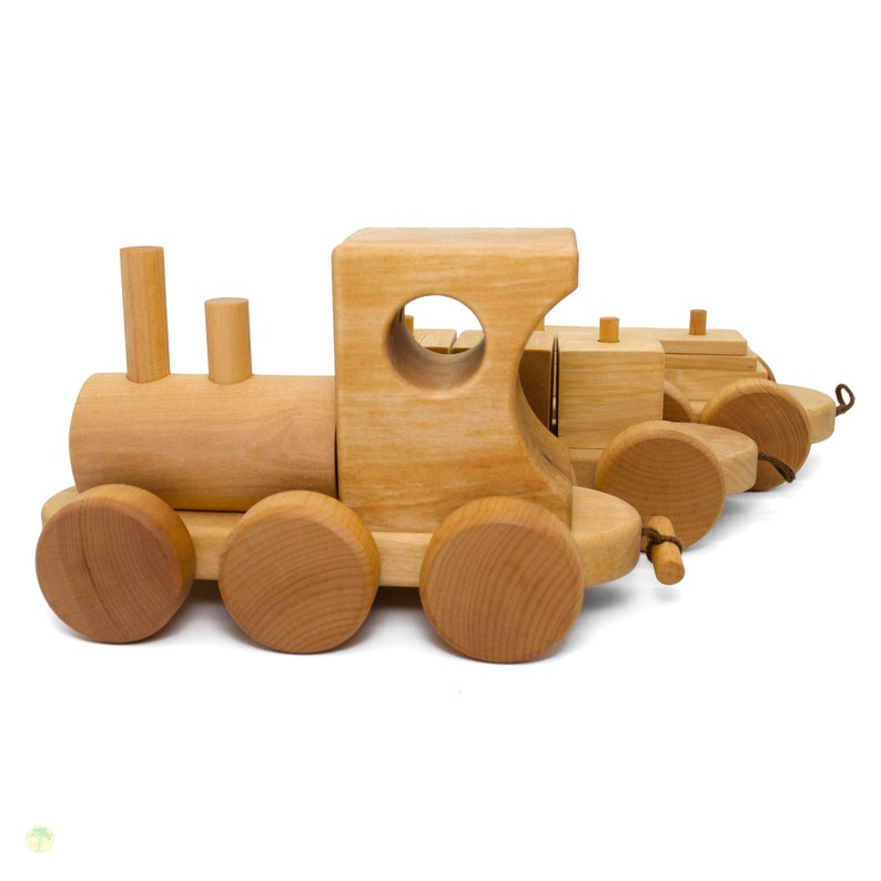 Wooden train with wooden sheet and cube trailer image 2