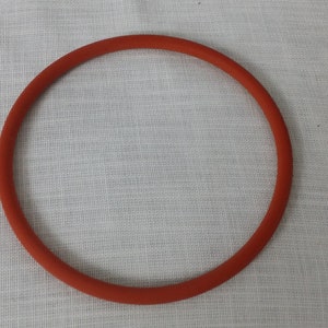 4 rubber rings image 1