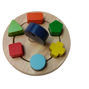 Wooden shape matching game motor skills exercise