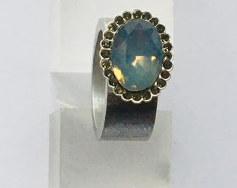 Eckiger Ring mit Aquamarinstein