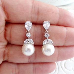 Stud earrings with pearl zirconia bride, silver bridal jewelry, bridal earrings wedding jewelry with pearls pearl jewelry