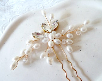 Bridal hair accessories hairpin with pearls and rhinestones / bridal hairstyle jewelry hairpin / headpiece with pearls in gold / wedding hair accessories