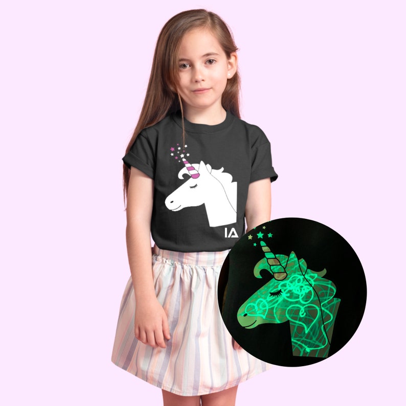 T-shirt licorne interactif vert phosphorescent Noir image 4