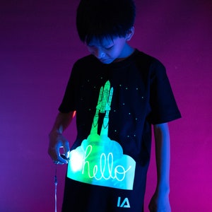 Illuminated Apparel Childrens Interactive Glow T-shirt Rocket Blast Off image 1