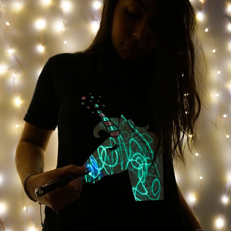 Unicorn Interactive Green Glow T-shirt In Black image 1