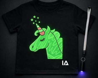 Maglietta interattiva Unicorn Green Glow in nero