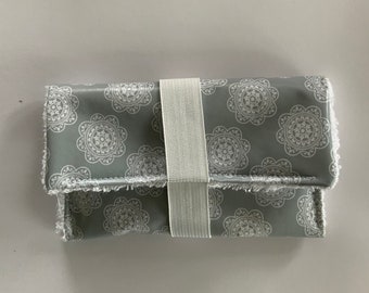 Soap bag gray flowers