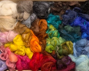 300 g Kammzugset FARBENMIX multicolor MERINO Wolle (55Euro/kg) Nassfilzen Nadelfilzen Spinnen Weben  Waldorf