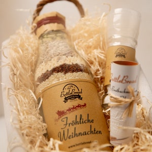 Bottlebread Geschenkkorb mit Salzmühle personalisierbares Etikett Bild 8