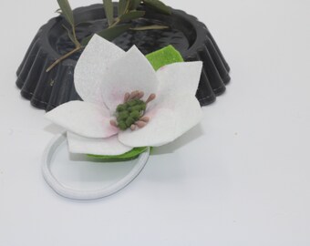 Magnolie Blume, Filzblume, Haar Blume, Haarspange, Filz Haar-Bobble, Haarschleife, florales Haaraccessoire