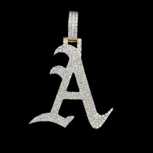 Colgante Iced Out en plata de ley 925 tachonado con piedras de moissanita VVS, colgante unisex, colgante con letra inicial, joyería hecha a mano