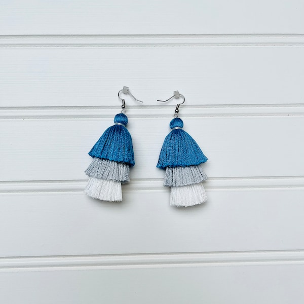 Detroit Lions Themed Earrings - 3 Tier Ombre - Cotton