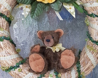 Door wreath bear