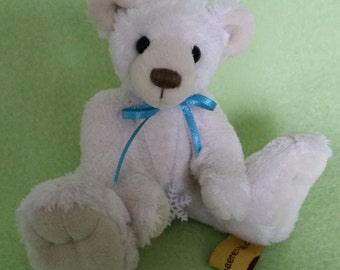 OAAK Bear Snowy, Collectible