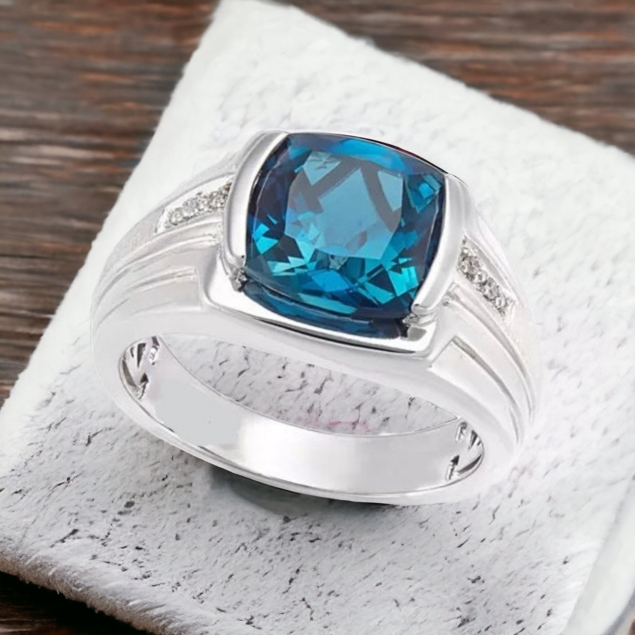 Effy Men's Sterling Silver Blue Topaz and White Sapphire Ring, 5.32 TC –  effyjewelry.com