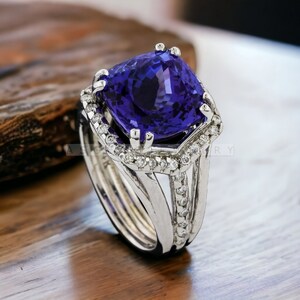 Men Silver Sapphire Ring, Vintage Engraved Large Sapphire Ring, Blue Gemstone Signet Ring, Unique Men Gift, 925 Sapphire Wedding Ring