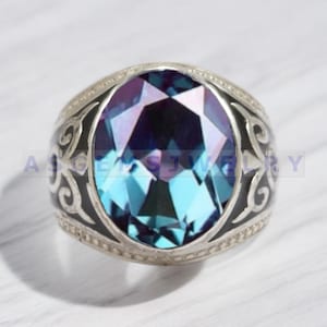 Alexandrite Ring, Black Wedding Band, Polished Alexandrite ring, Purple Black Ring, Men&#39;s Anniversary Band, Lab Created Alexandrite Ring