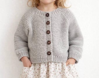 Mere Kids Cardigan Knitting Pattern PDF (EN) | Seamless Top-Down | 3–12 Years