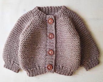 Mere Baby Cardigan Knitting Pattern PDF (EN) | Seamless Top-Down | 0–24 Months