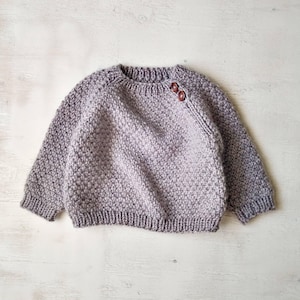 Aster Baby Pullover Knitting Pattern PDF (EN) | Seamless Top-Down Raglan Sweater | Sizes 0–24 Months