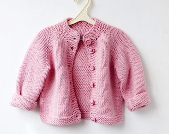 Knitting Pattern - The Pouder Cardigan (top-down). Sizes: 3-4 (5-6) 7-8 (9-10) 11-12 years. Download PDF in English