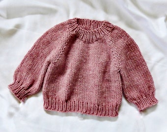 Knitting Pattern - The Poppy baby pullover (top-down). Sizes: 0-3 (3-6) 6-12 (12-24) months. Download PDF in English