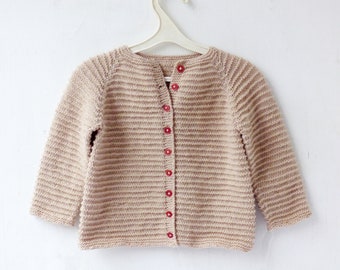 Knitting Pattern - Polina's Cardigan. Sizes: 3-4 (5-6) 7-8 (9-10) 11-12 years. Download PDF in English