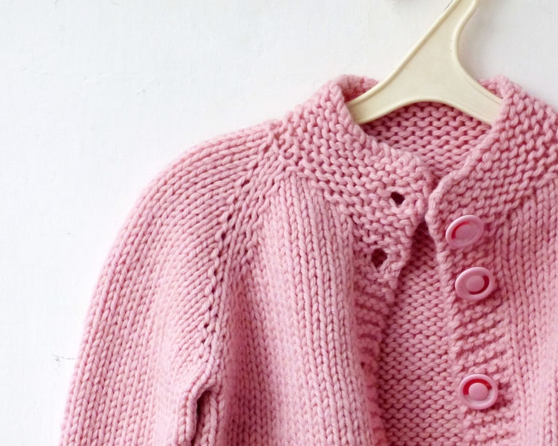 Knitting Pattern the Pouder Cardigan top-down. Sizes: 3-4 | Etsy