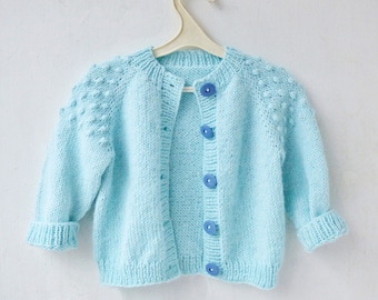 Knitting Pattern - Lily Cardigan (top-down). Sizes: 3-4 (5-6) 7-8 (9-10) 11-12 years. Download PDF in English