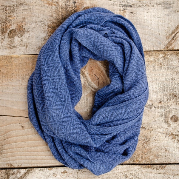 Blue Infinity scarf - Alpaca Scarf - Tube scarf blue - Hooded circle scarf - Loop scarf - Warm knit scarf -Christmas gift alpaca scarf