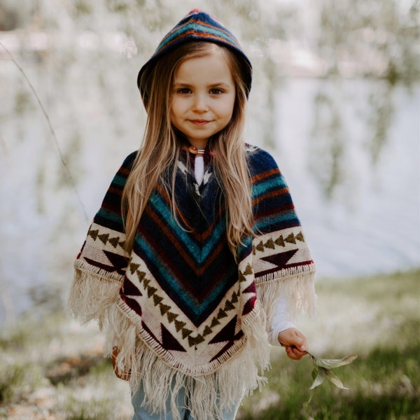 Unisex toddler poncho, Alpaca poncho baby, colorful toddler wear, Unisex kid outerwear, hoodie toddler, boho baby, ethnic print cape