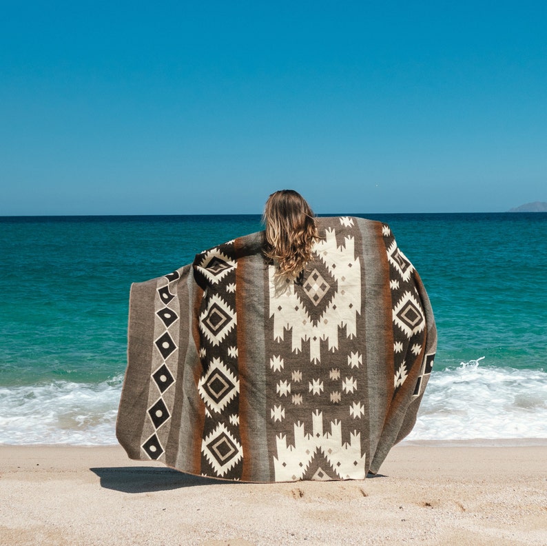Alpaca wool blanket in Queen Size Reversible Aztec Throw Blanket with Native Design Southwestern Blanket Boho Large Navajo Blanket image 9