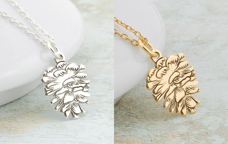Woodland Necklace Plant Necklace Necklace gift for forest lover Pine Cone Tree Acorn Necklace Silver or Gold