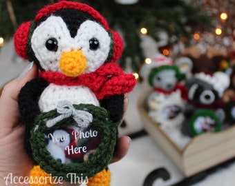 Crochet Pattern: Penguin Photo Frame Ornament, Crochet Christmas Ornament, Penguin Tree Ornament