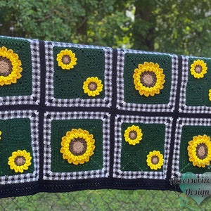 Modern Sunflower Plaid Blanket Crochet Pattern/ Throw / Textured / Colourwork / Flowers / Squares / Summer image 5