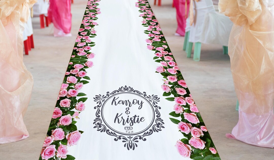 Pink Rose Aisle Runner, Custom Aisle Runner, Rose Bouquet, Quinceanera