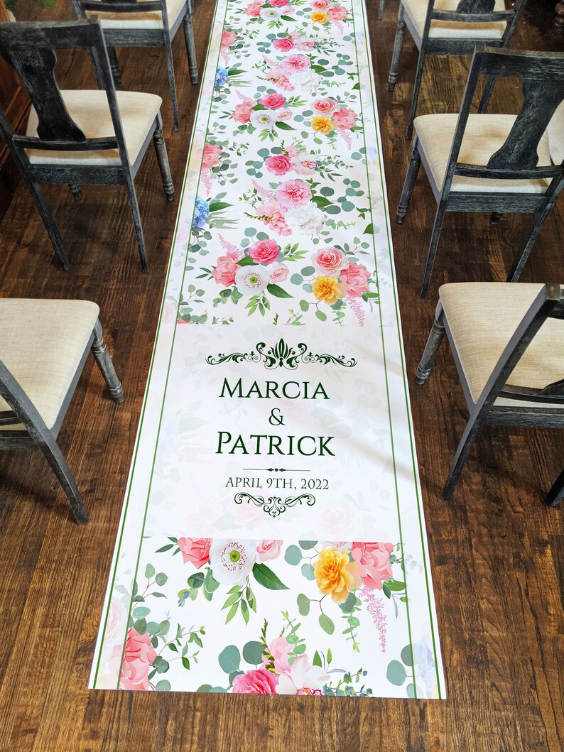 Antique Rose Wedding Aisle Runner Fun Wedding Wedding Roses Etsy
