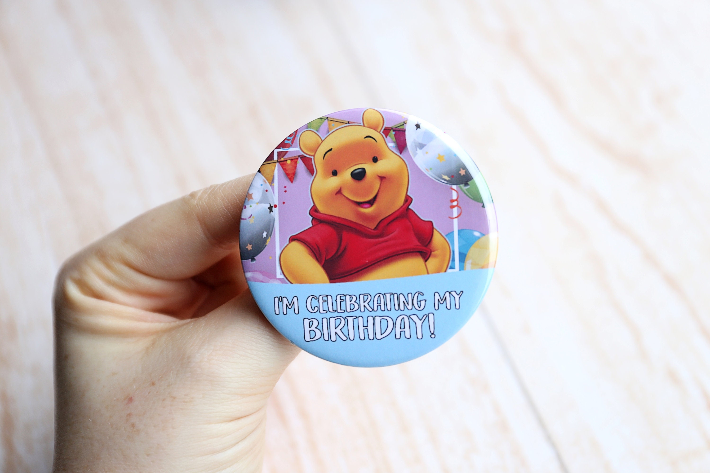 Iron on patches - WINNIE THE POOH WINNIE & TIGGER Disney - yellow -  7,5x6,4cm - Application Embroided badges