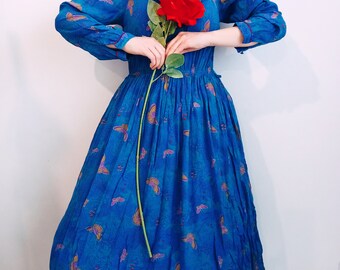 Beautiful 1970 prairie dress with long sleeve Boho hippie size s m