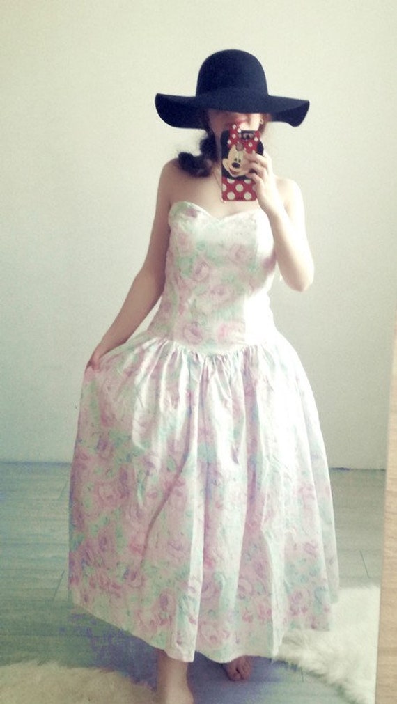 dress real vinyage 1980's pastel flowers laura ash