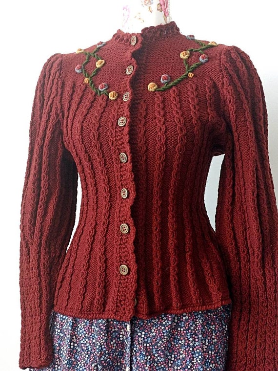 1940 1950 wool vintage cardigan with embroidery a… - image 8
