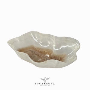 White Onyx Bowl, Handcrafted Onyx Bowl, Mexican Onyx Freeform Dish, Fruit Platter, Serving platter
