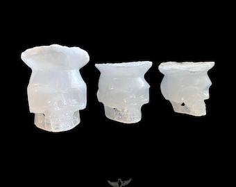 White Marble Skull Set: Natural Stone Decor