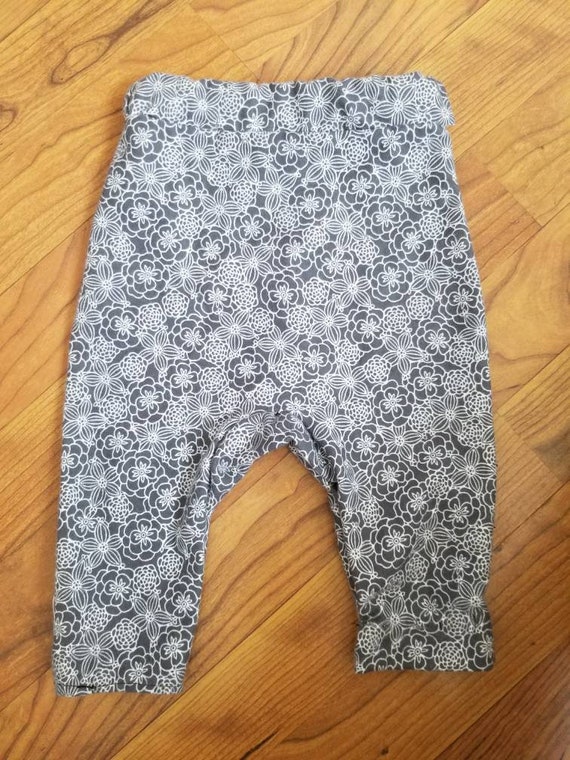 Baby flower print pants 3-6 months baby shower gift | Etsy